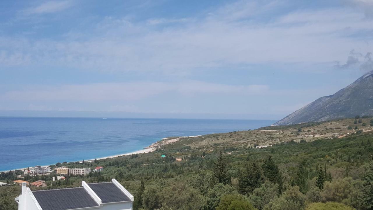 Season Inn Dhërmi Exteriér fotografie